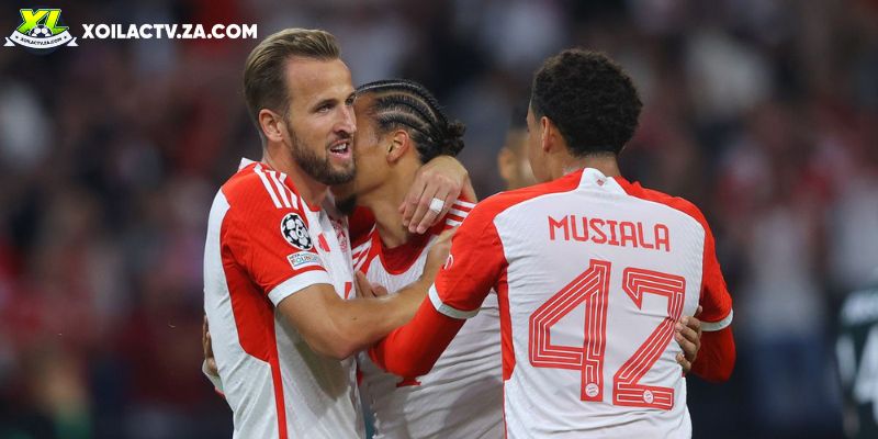 Nhung BLV tao dau an rieng trong ky uc cua nguoi xem bong da Viet